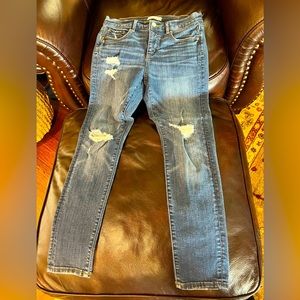 Ann Taylor Loft jeans 👖 super cute and stylish